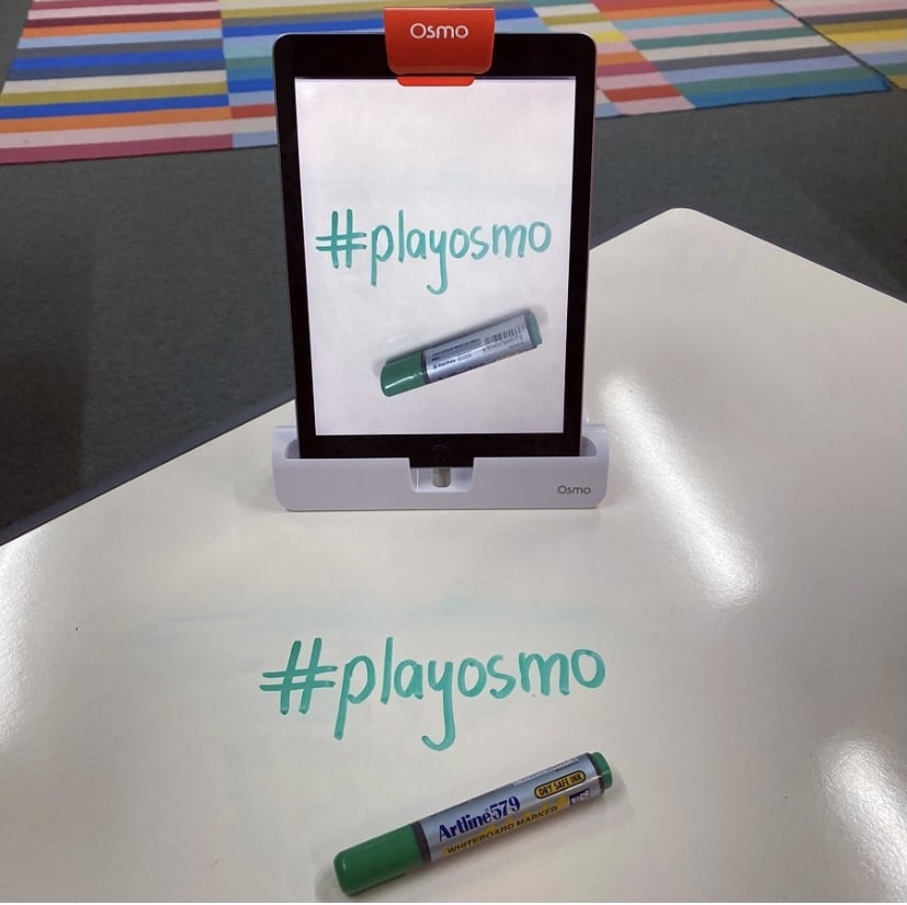 OSMO Projector app with Tablet on school desk
