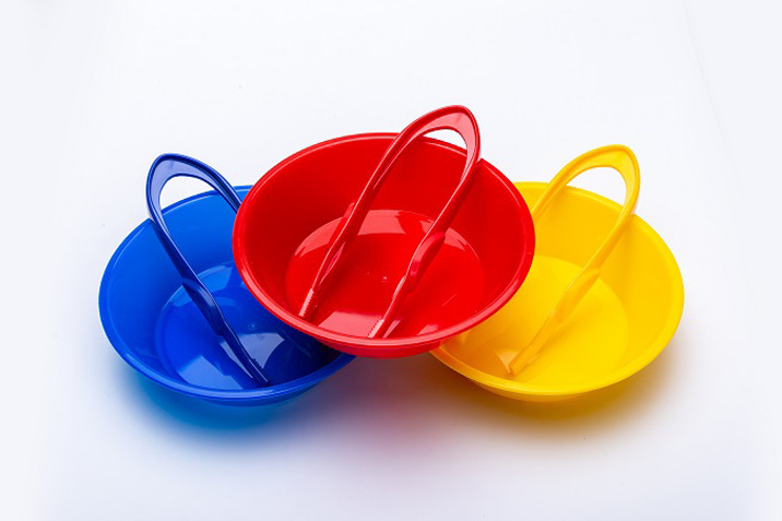 Sorting bowls and tweezers